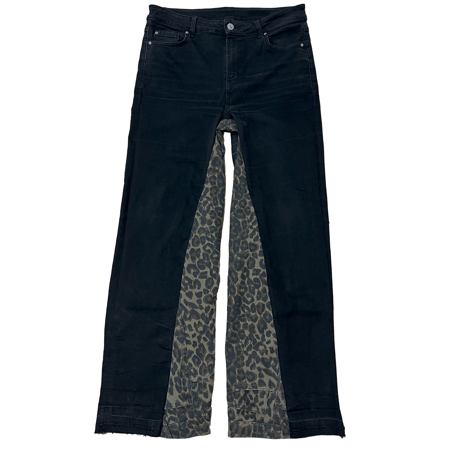 34W 32L - BLACK JAGUAR JEANS